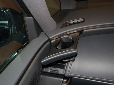 2023 Toyota ALPHARD — миниатюра 17