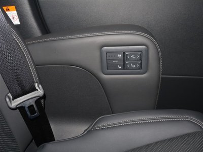 2023 Toyota ALPHARD — миниатюра 28