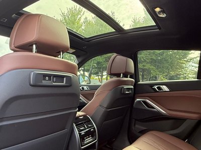 2022 BMW X6 — миниатюра 12