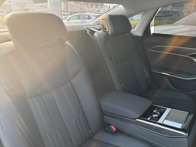 صورة مصغرة 37 لـ 2025 AUDI A8