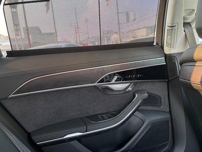 صورة مصغرة 41 لـ 2025 AUDI A8