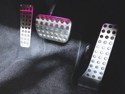 MERCEDES-BENZ GLC - 9