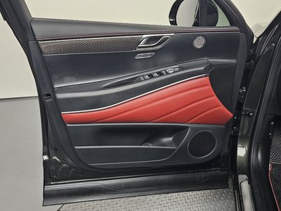 2024 Genesis GV80 COUPE thumbnail 14