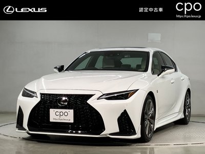 LEXUS IS - 1