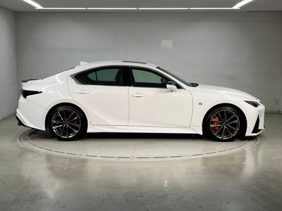 LEXUS IS - 3