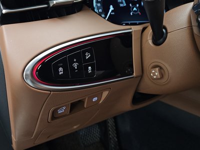 2021 Genesis GV70 thumbnail 26