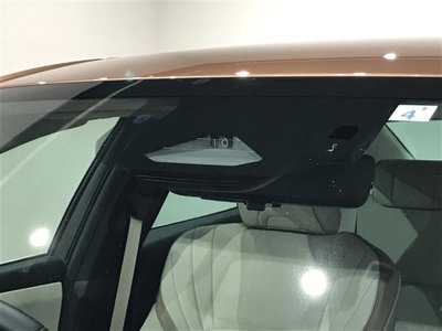 TOYOTA CROWN CROSSOVER - 3