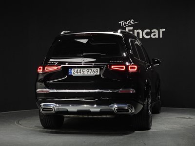 2023 Mercedes-BENZ GLS photo 4