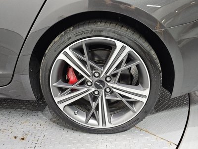 صورة 8 لـ 2025 GENESIS THE NEW G70
