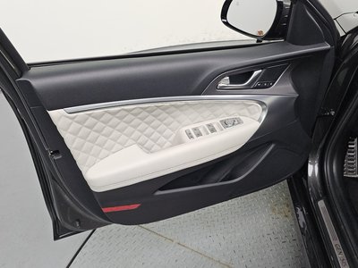 2025 Genesis THE NEW G70 缩略图 14