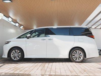 TOYOTA ALPHARD - 8