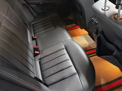 MERCEDES-BENZ E-CLASS - 7