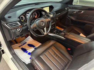 MERCEDES-BENZ E-CLASS - 9