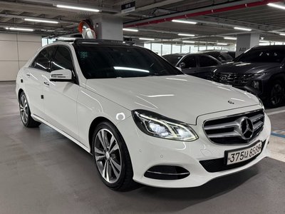 MERCEDES-BENZ E-CLASS - 6