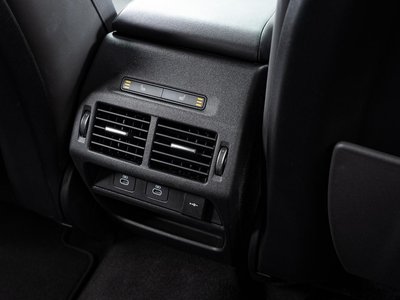 2025 LAND Rover DISCOVERY SPORT 缩略图 60