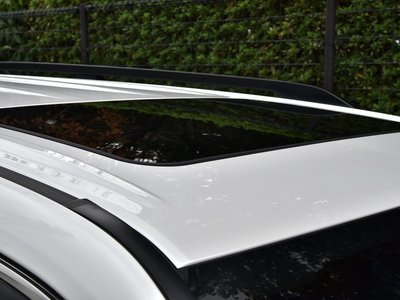 TOYOTA LAND CRUISER 300 - 10