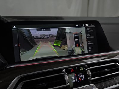 2022 BMW X5 — миниатюра 20