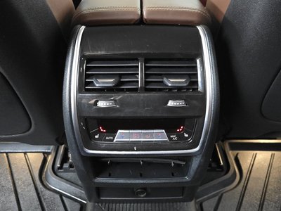 2022 BMW X5 — миниатюра 25