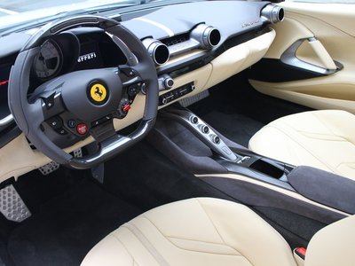 2018 Ferrari 812 SUPERFAST — миниатюра 11