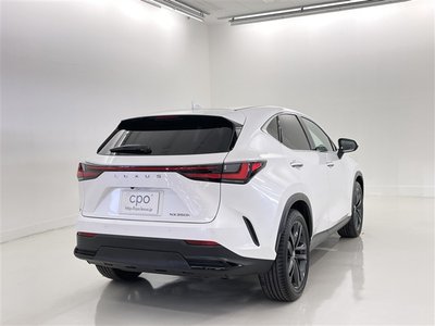 صورة مصغرة 18 لـ 2023 Lexus NX