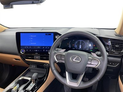 2023 Lexus NX — фото 7