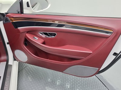 صورة مصغرة 14 لـ 2019 Bentley CONTINENTAL
