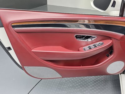صورة مصغرة 15 لـ 2019 Bentley CONTINENTAL