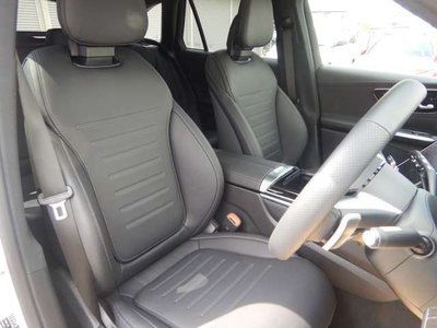 صورة 7 لـ 2024 Mercedes-BENZ GLC
