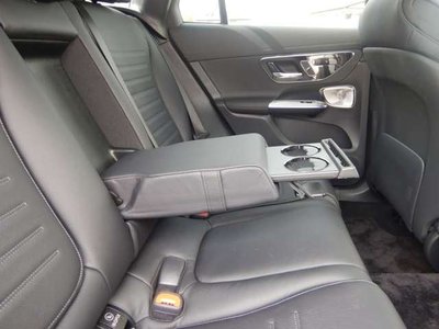 2024 Mercedes-BENZ GLC — миниатюра 29
