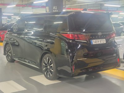 TOYOTA ALPHARD - 3