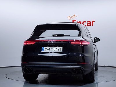 PORSCHE CAYENNE - 3