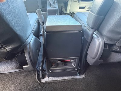 صورة مصغرة 40 لـ 2024 Toyota LAND CRUISER 70