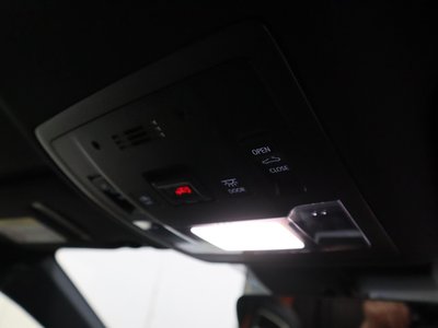صورة مصغرة 47 لـ 2015 Lexus RC F