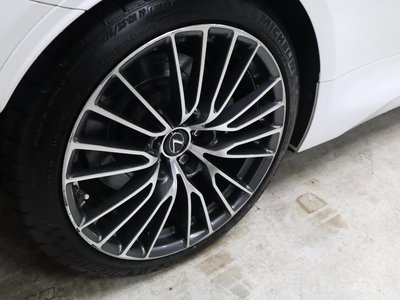 صورة مصغرة 15 لـ 2015 Lexus RC F