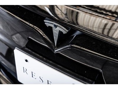 2023 Tesla MODEL X — миниатюра 20