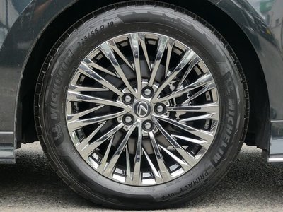 صورة مصغرة 31 لـ 2024 Lexus LM