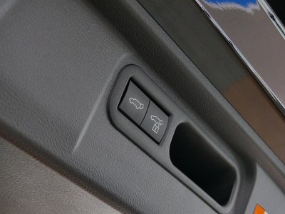 صورة مصغرة 61 لـ 2024 Lexus LM