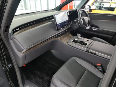 صورة مصغرة 51 لـ 2024 Lexus LM