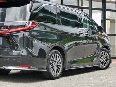 صورة مصغرة 28 لـ 2024 Lexus LM