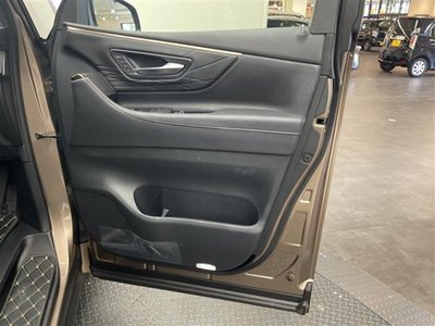 صورة مصغرة 37 لـ 2025 Toyota ALPHARD