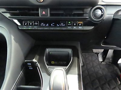 صورة مصغرة 25 لـ 2024 Toyota CROWN SPORT