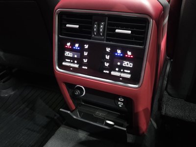 صورة مصغرة 25 لـ 2020 Porsche CAYENNE