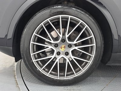 صورة 6 لـ 2020 Porsche CAYENNE