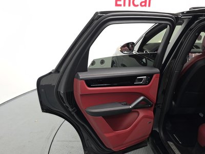 صورة مصغرة 15 لـ 2020 Porsche CAYENNE