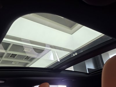 2025 Mercedes-BENZ GLC 缩略图 19