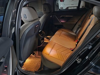 2024 BMW 5 SERIES 缩略图 11