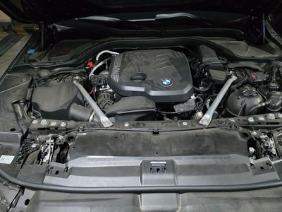 2024 BMW 5 SERIES photo 7