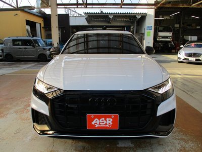 2022 AUDI Q8 照片 2