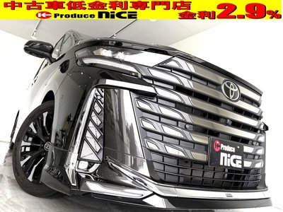 TOYOTA VELLFIRE - 1
