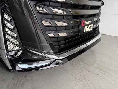 TOYOTA VELLFIRE - 6